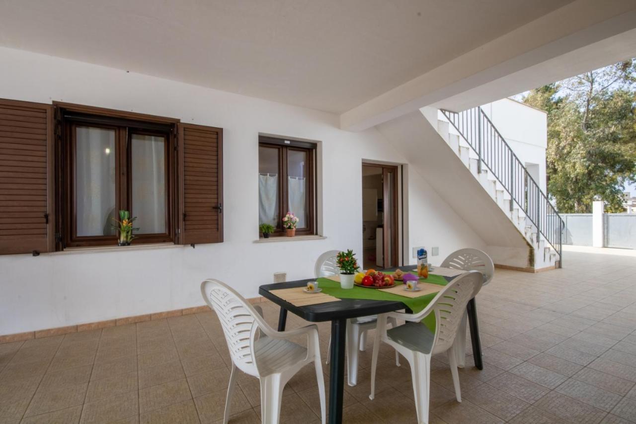 Dimore Mancaversa - Appartamento "Domus Magna" Marina di Mancaversa Exterior foto
